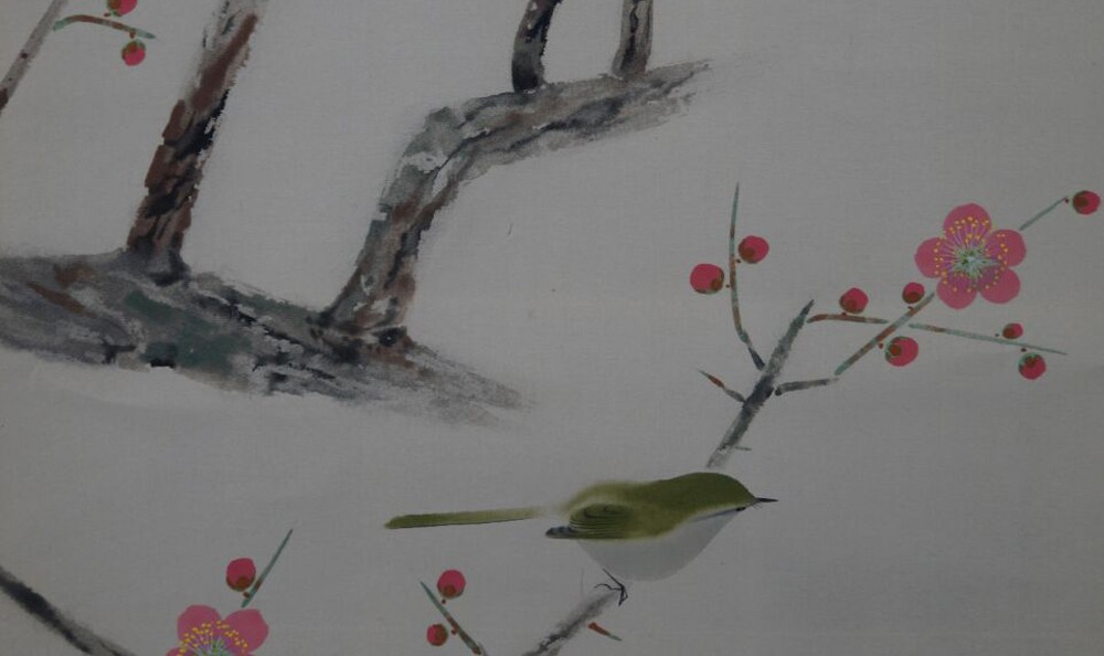 Kakemono von Nakamura Shundei: Uguisu auf einem blühenden Pflaumenzweig.