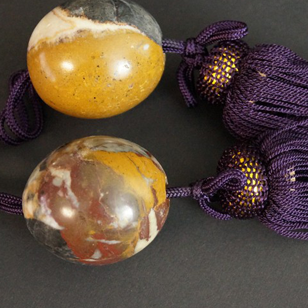 Pesi decorativi fuchin per kakemono - marmo ovale, nappe viola
