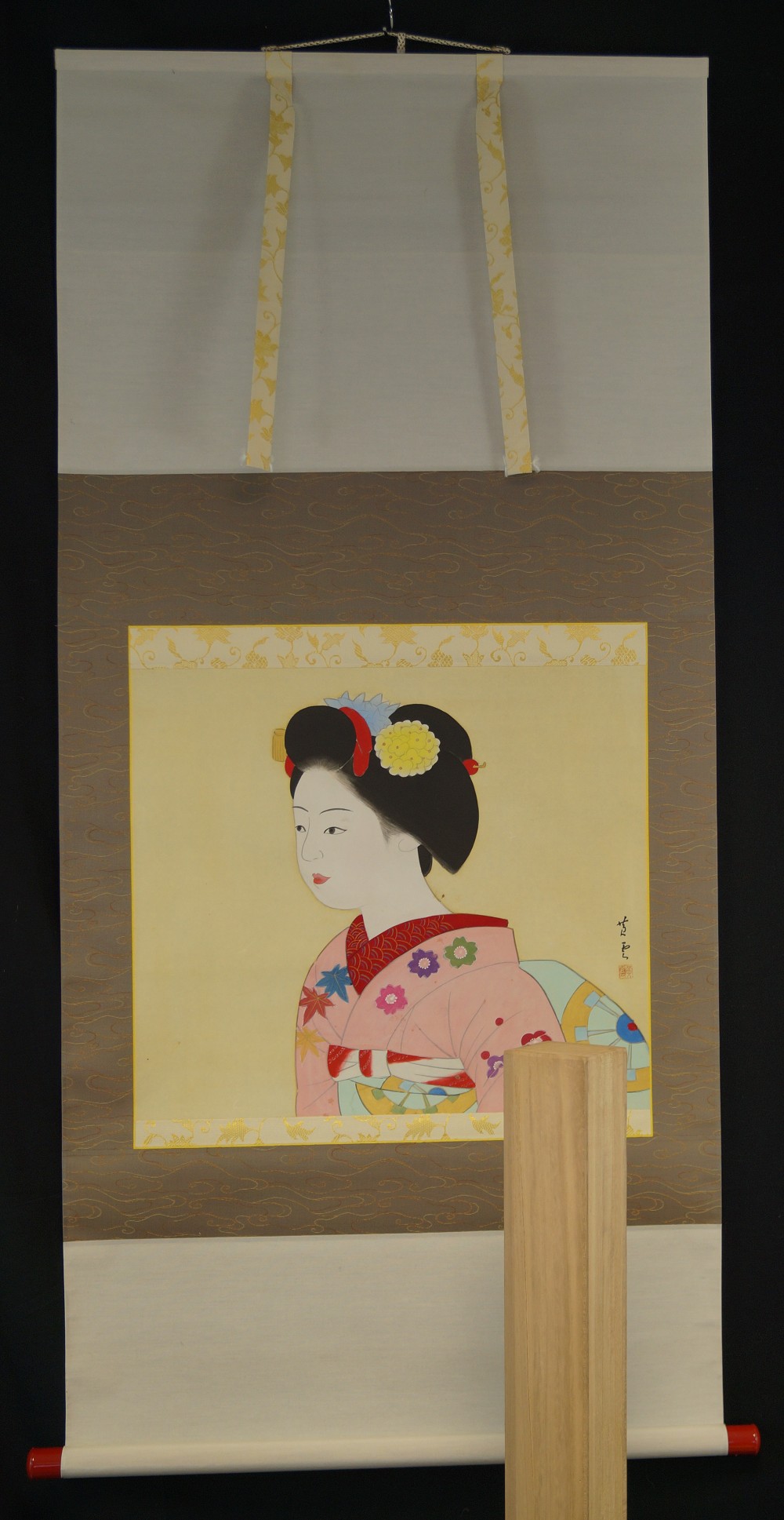 Beauty with Chrysanthemum Ornament in Her Hair Full View Hanging Scroll
