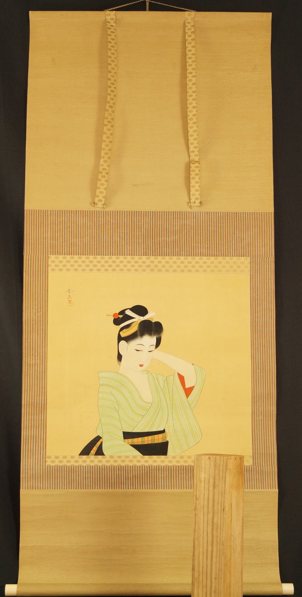 Lady in Striped Kimono Full View Hanging Scroll