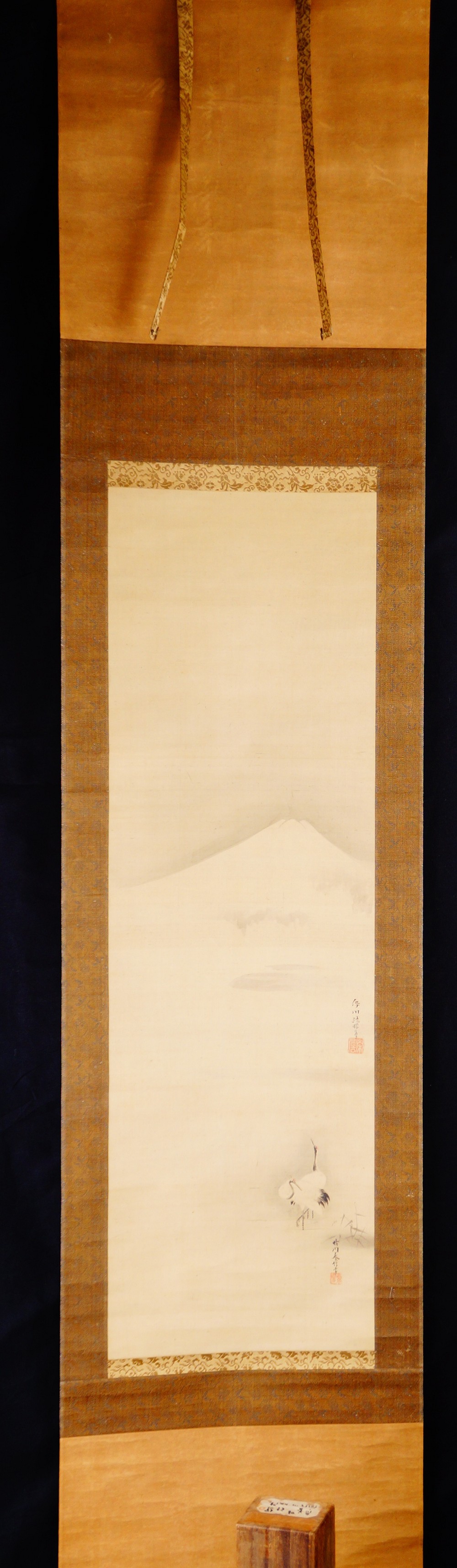 Full view of the hanging scroll with cranes before Mount Fuji, hung with wooden stand